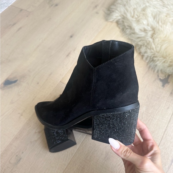 Black suede booties - Picture 2 of 5